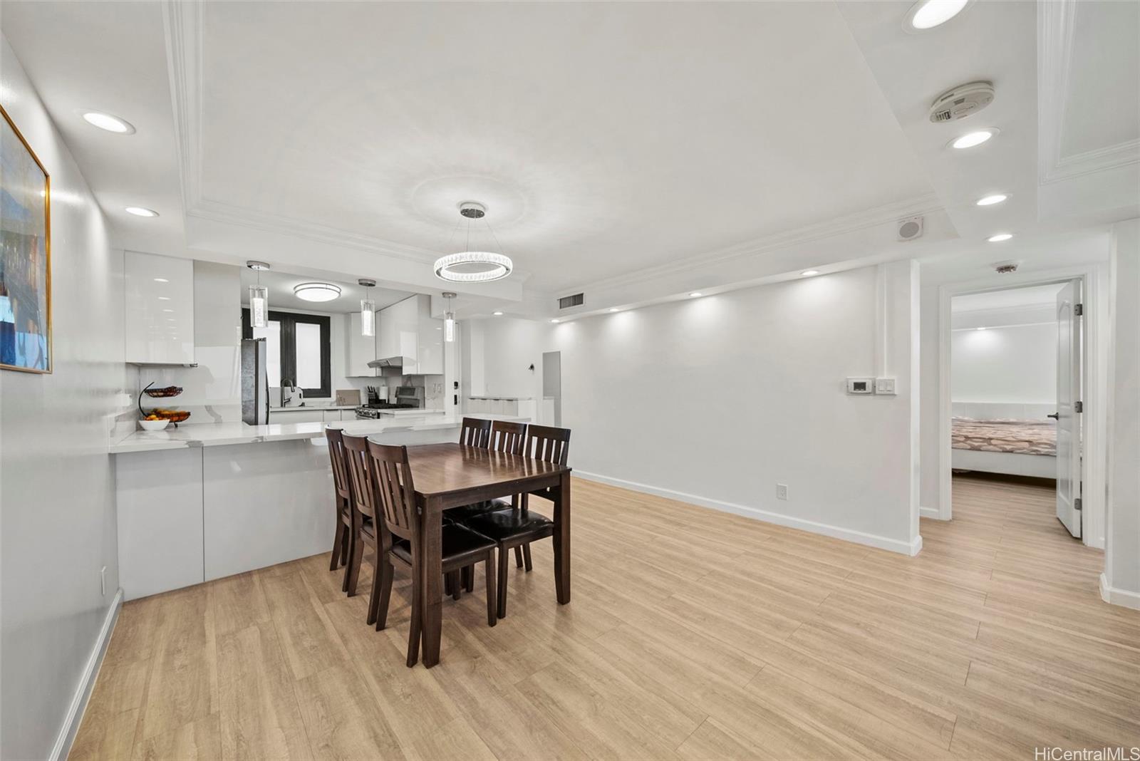 Yacht Harbor Towers #3702 photo 9