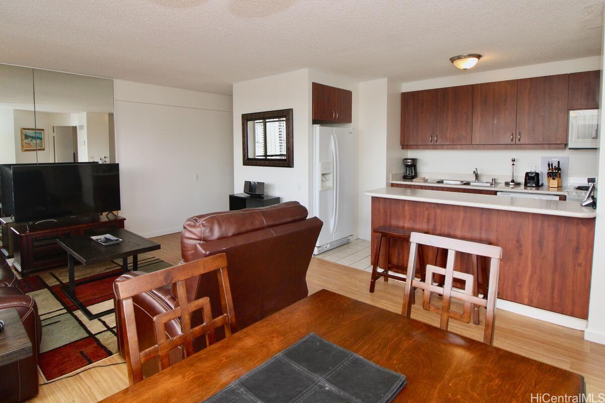Discovery Bay #2616 photo 6