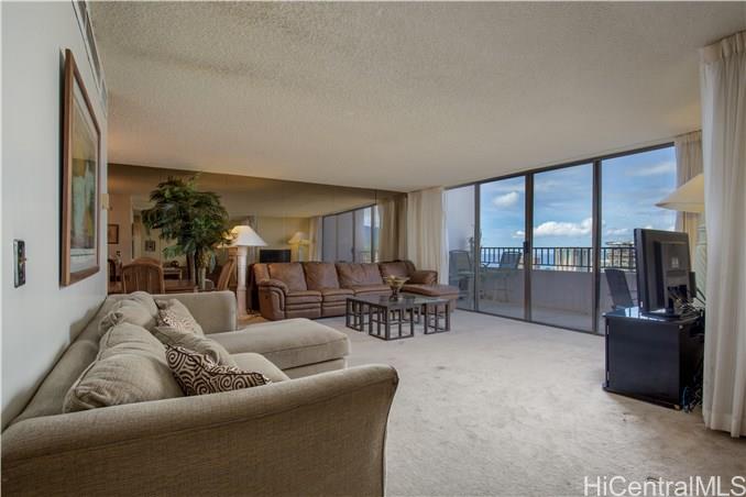 Royal Kuhio #3807 photo 3