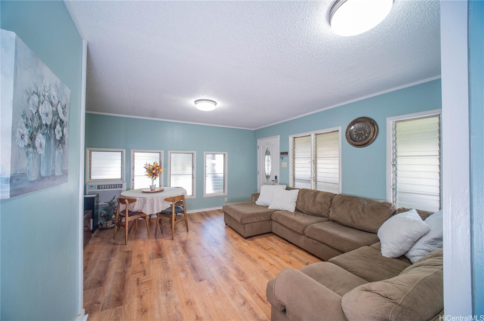 MLS 202509704 photo 4