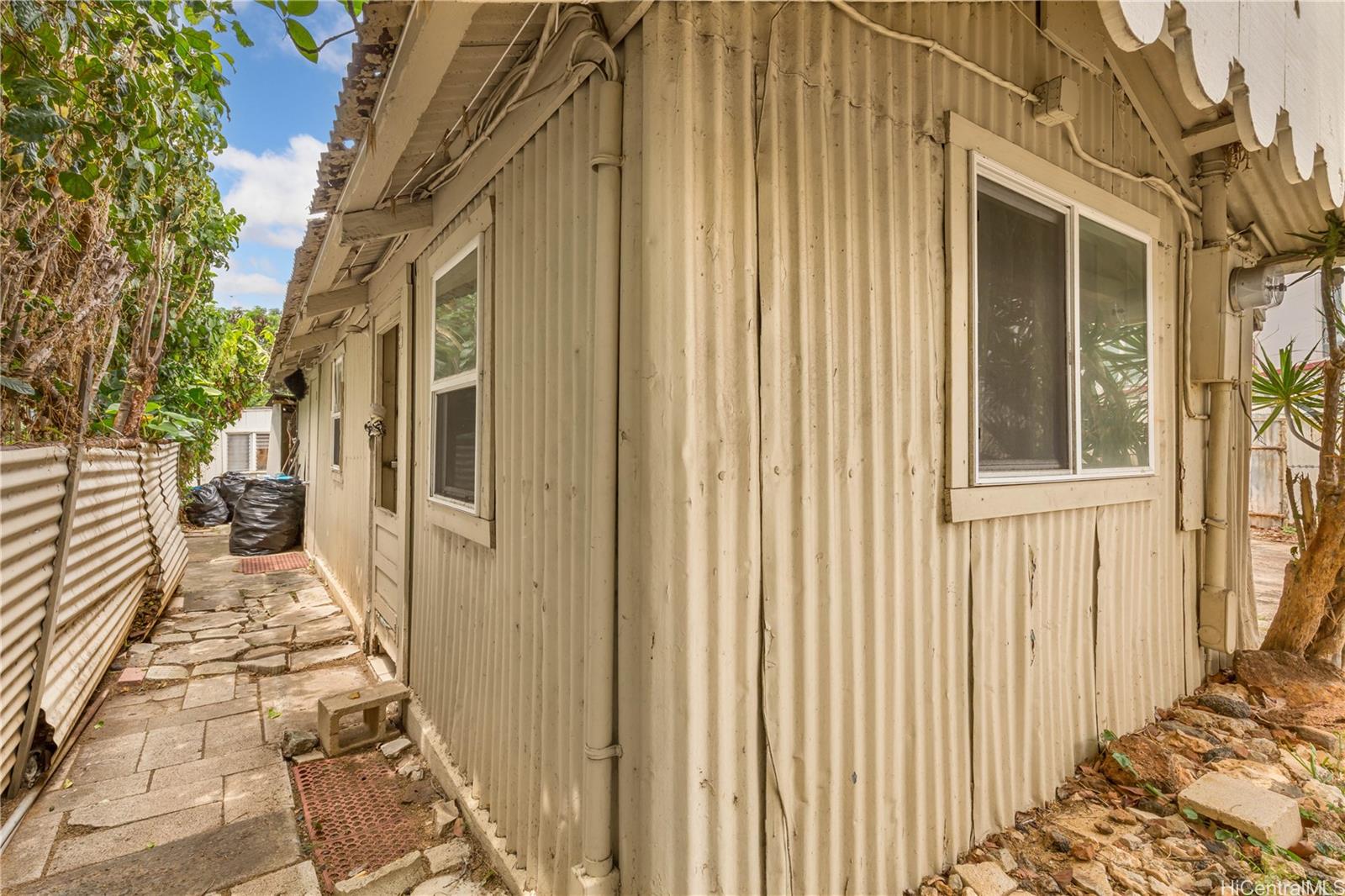 MLS 202509811 photo 8