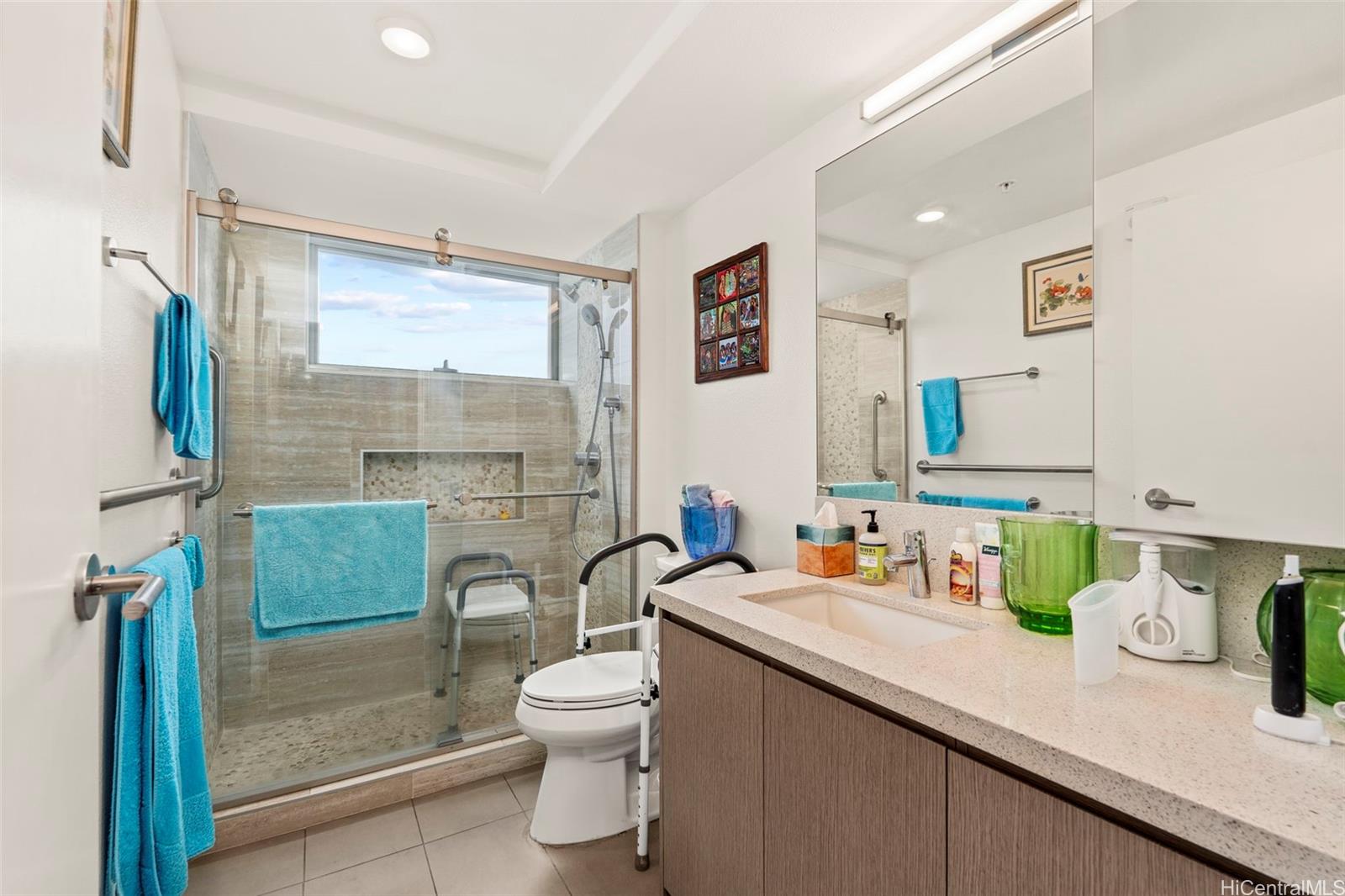 Kapiolani Residence #4106 photo 12