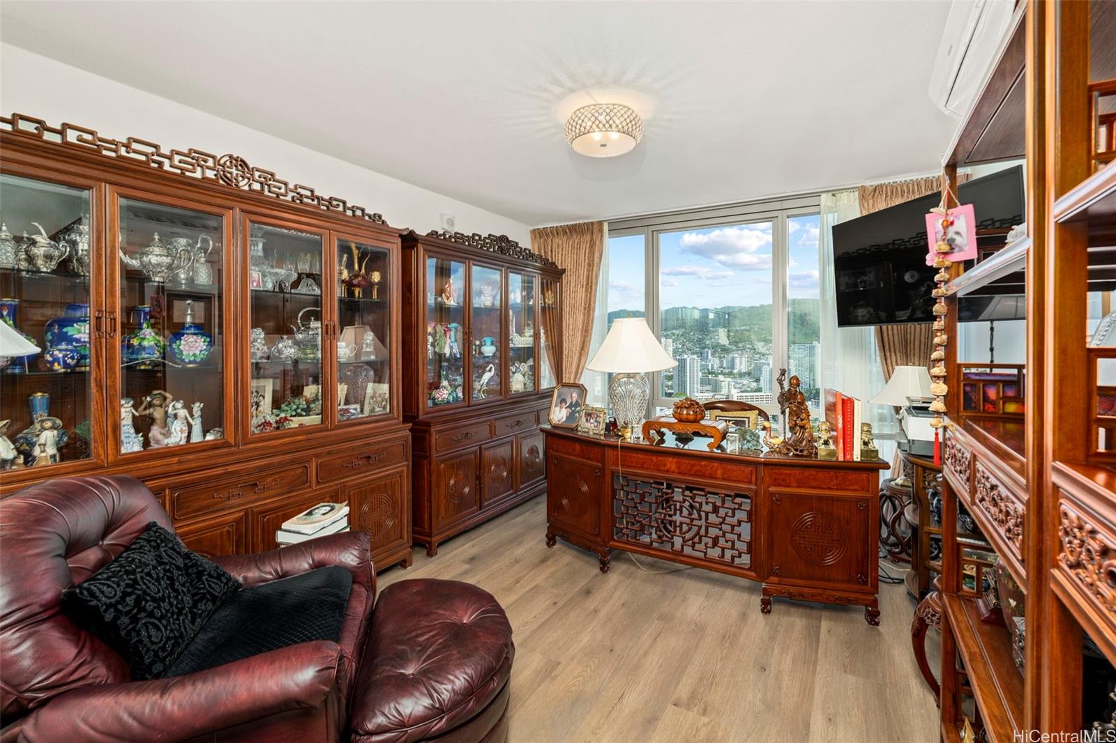 Kapiolani Residence #4106 photo 6