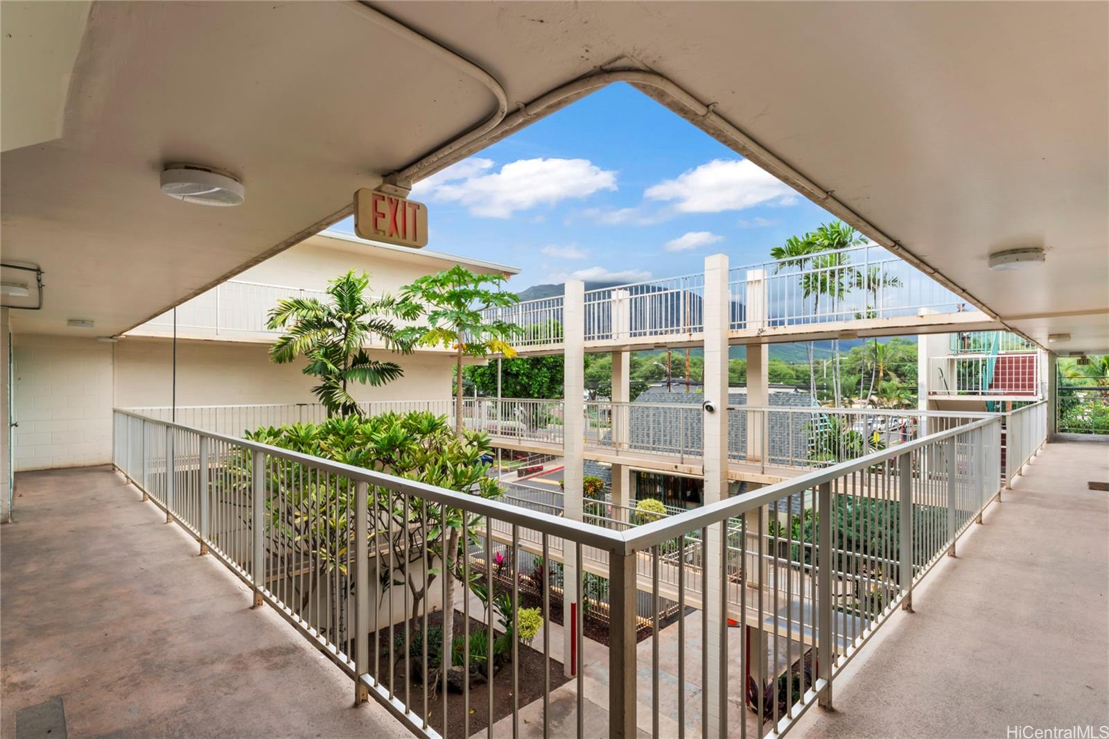 Makaha Surfside #C333 photo 6